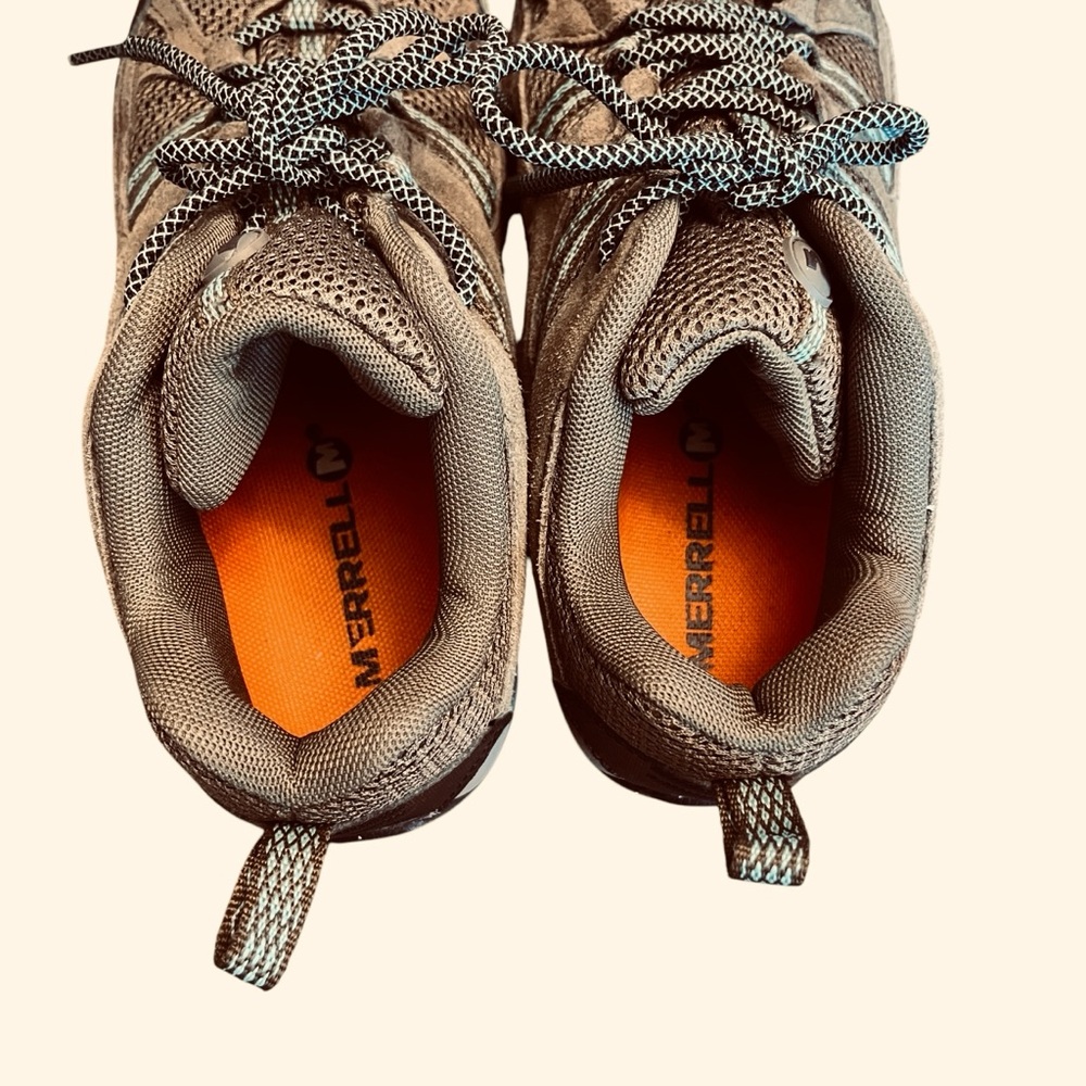 Merrell Women’s Hiking Trail Shoes, Kangaroo Eggshell Colorway - Picture 8 of 15